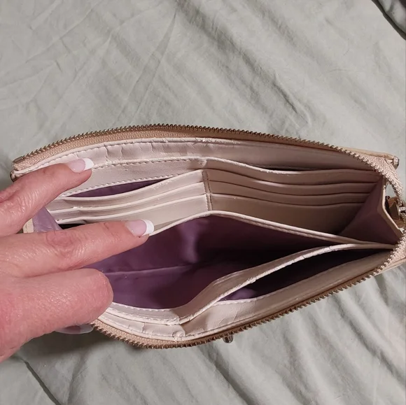 Coach Beige Shoulder Bag with Scarf and Wallet - Picture 13 of 15